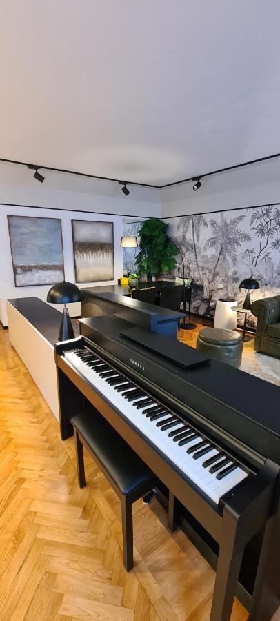 Exclusive Top Floor 2-Bedroom Flat Milaan Buitenkant foto